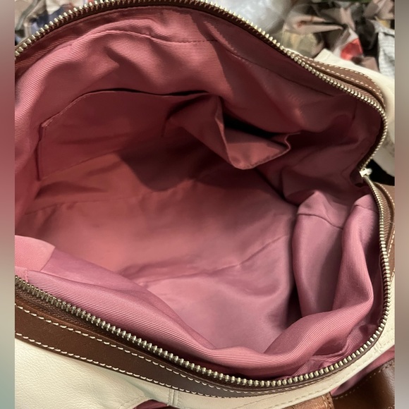 Coach White Leather Shoulder Bag - Picture 13 of 16